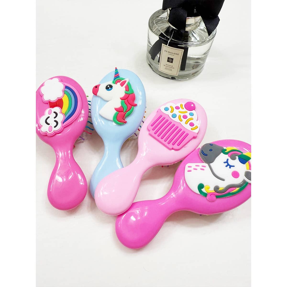 Mini hairbrushes