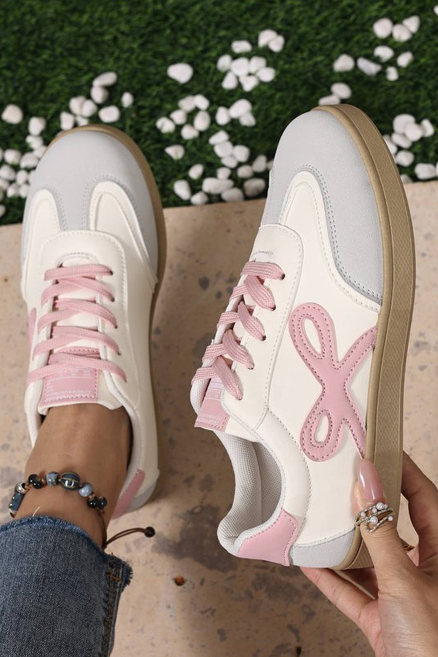 Pink bow sneakers