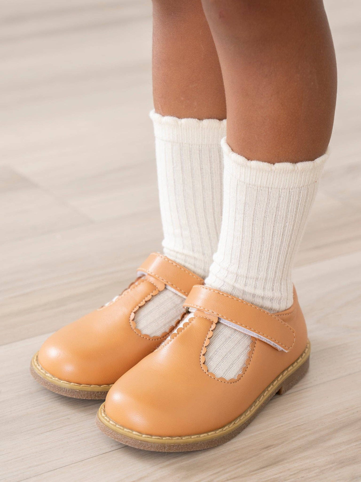 T-Strap Mary Jane Hard Sole Shoes: Hazlenut / 6C