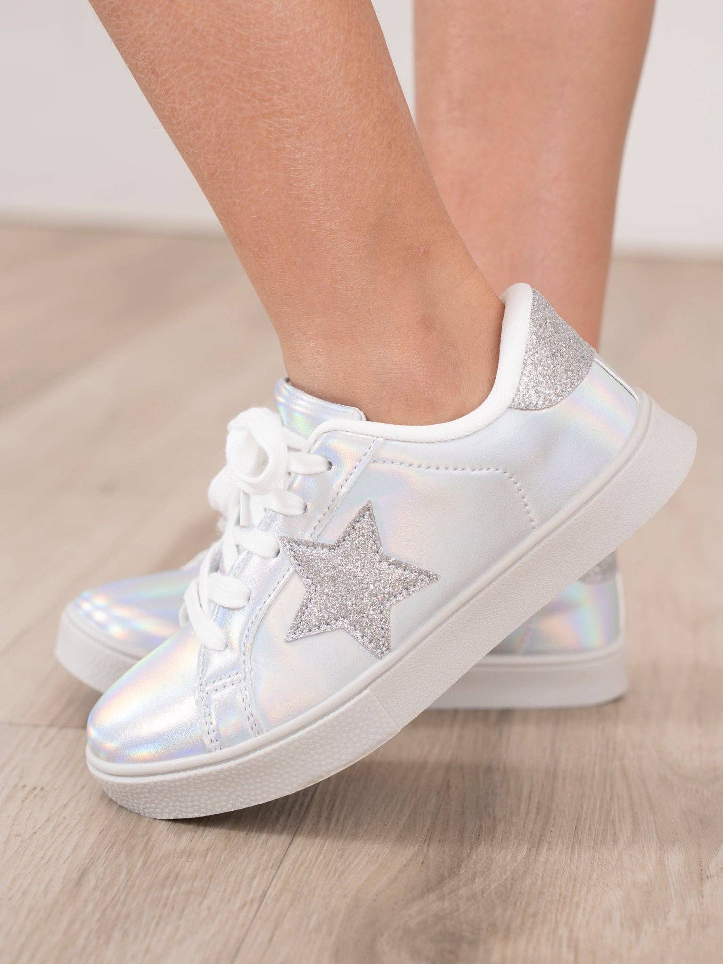 Girls' Sparkle metallic sneaker
