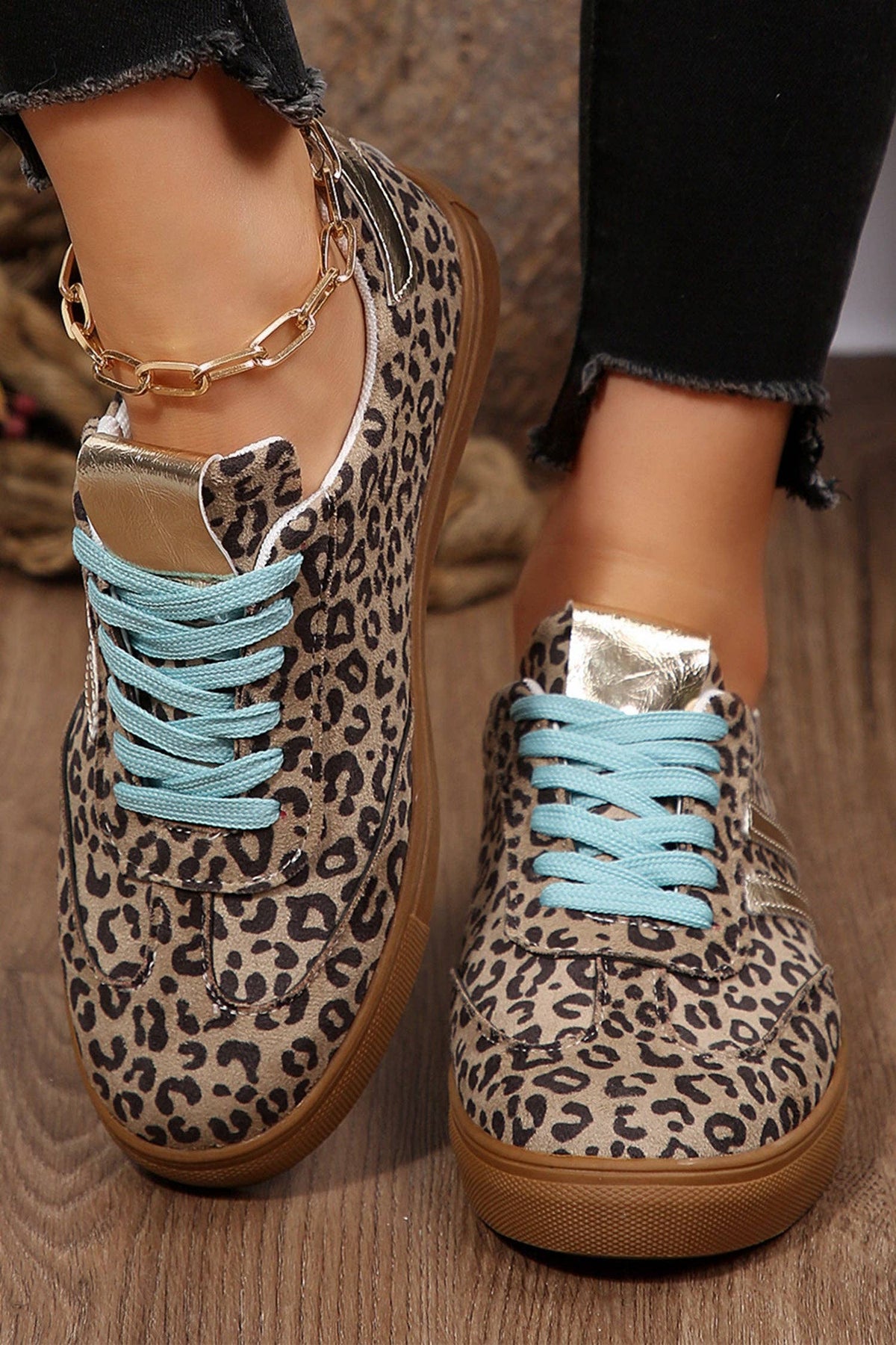 Leopard Sneakers teal laces