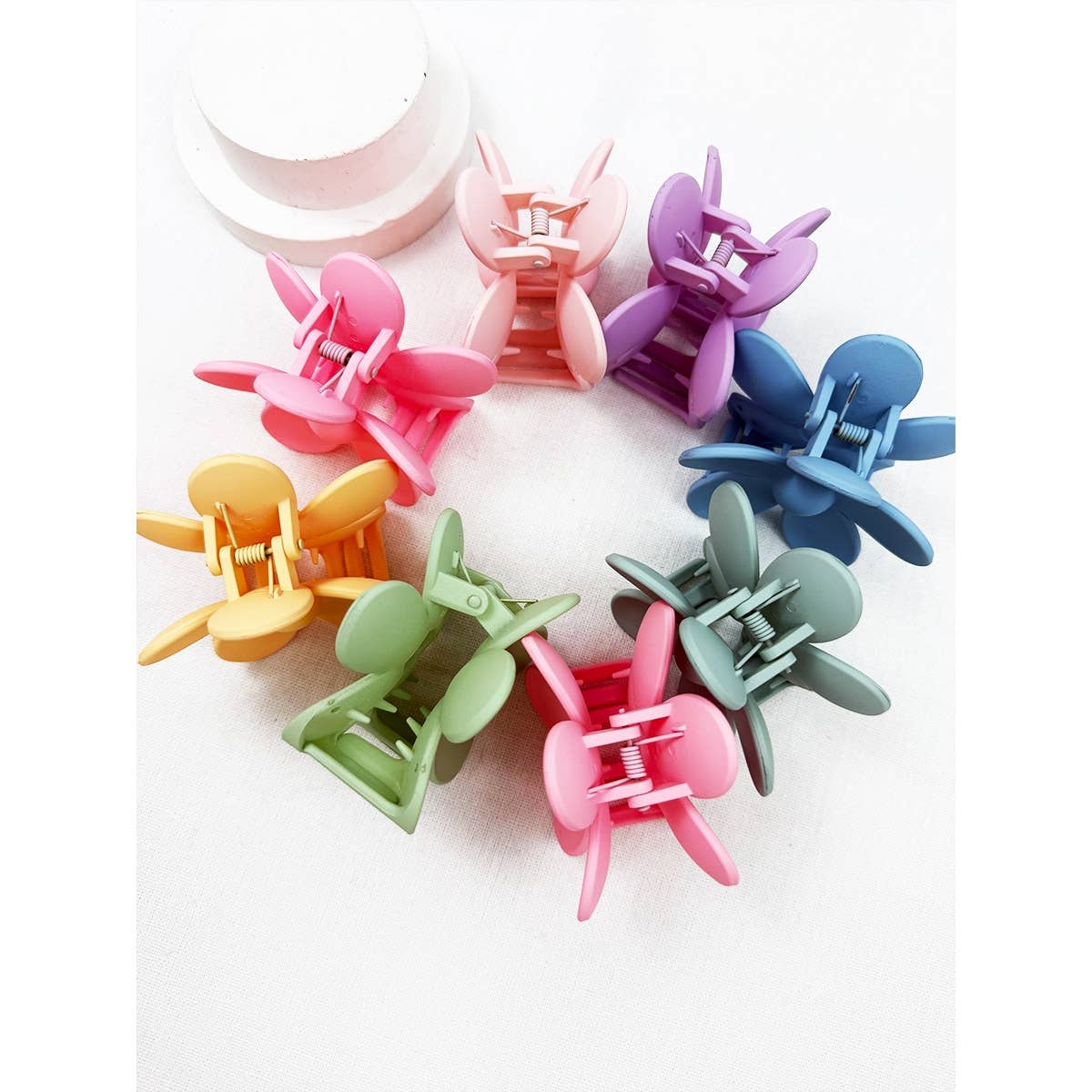 Flower hair clips