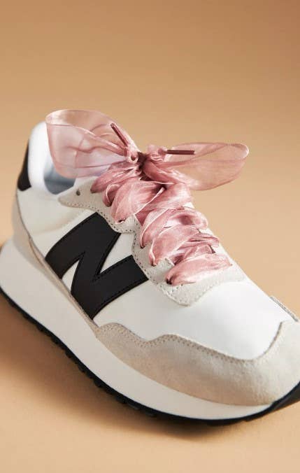 Sheer ribbon shoelaces Pink