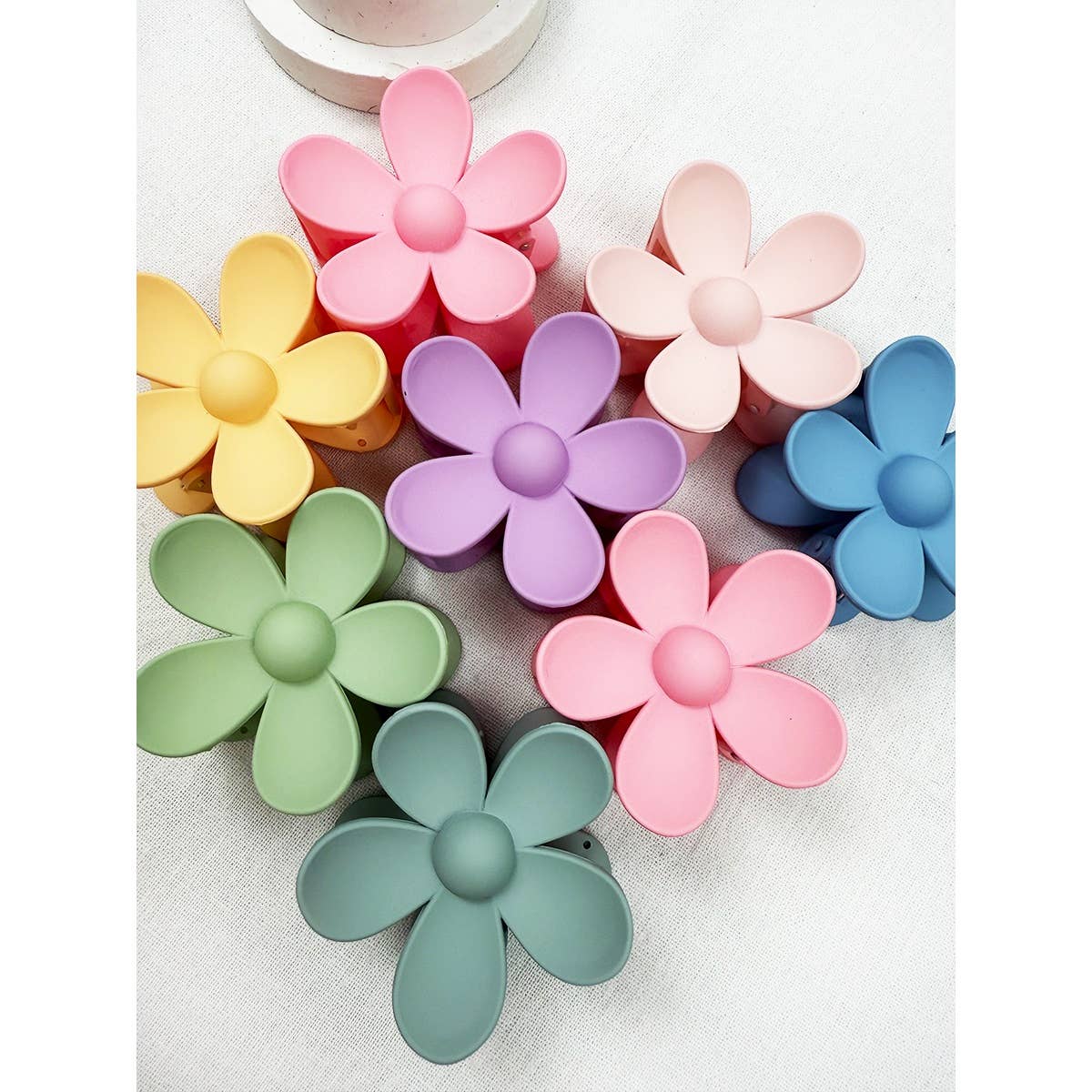 Flower hair clips