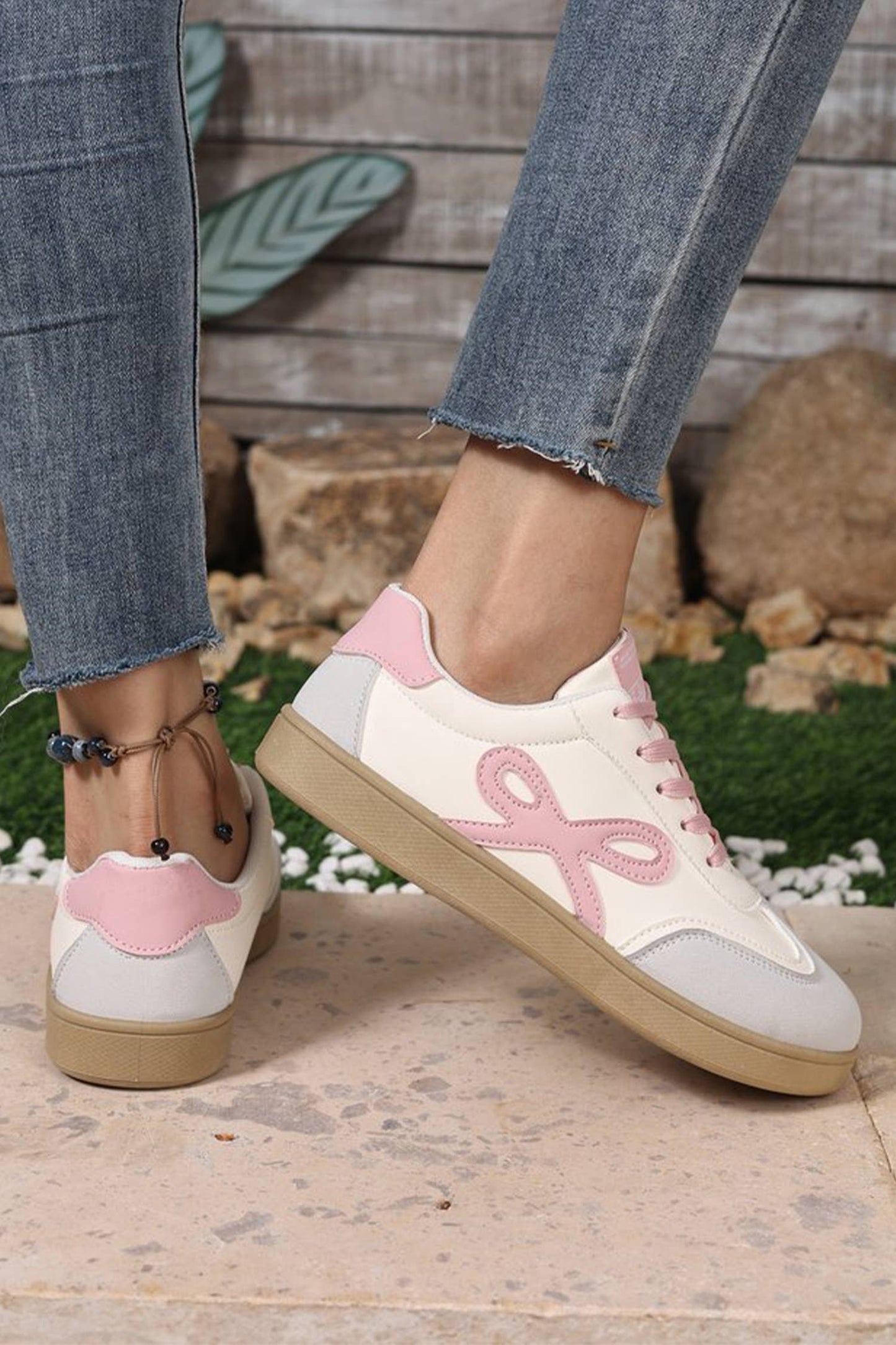 Pink bow sneakers